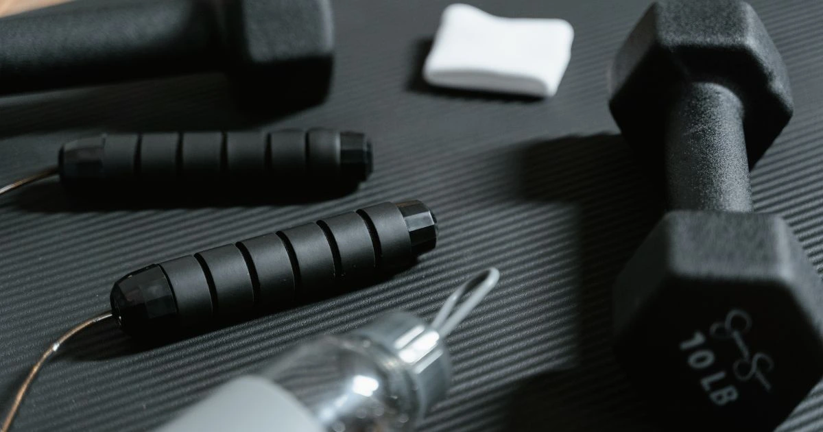 14 Best Workout Equipment And Accessories For Beginners
